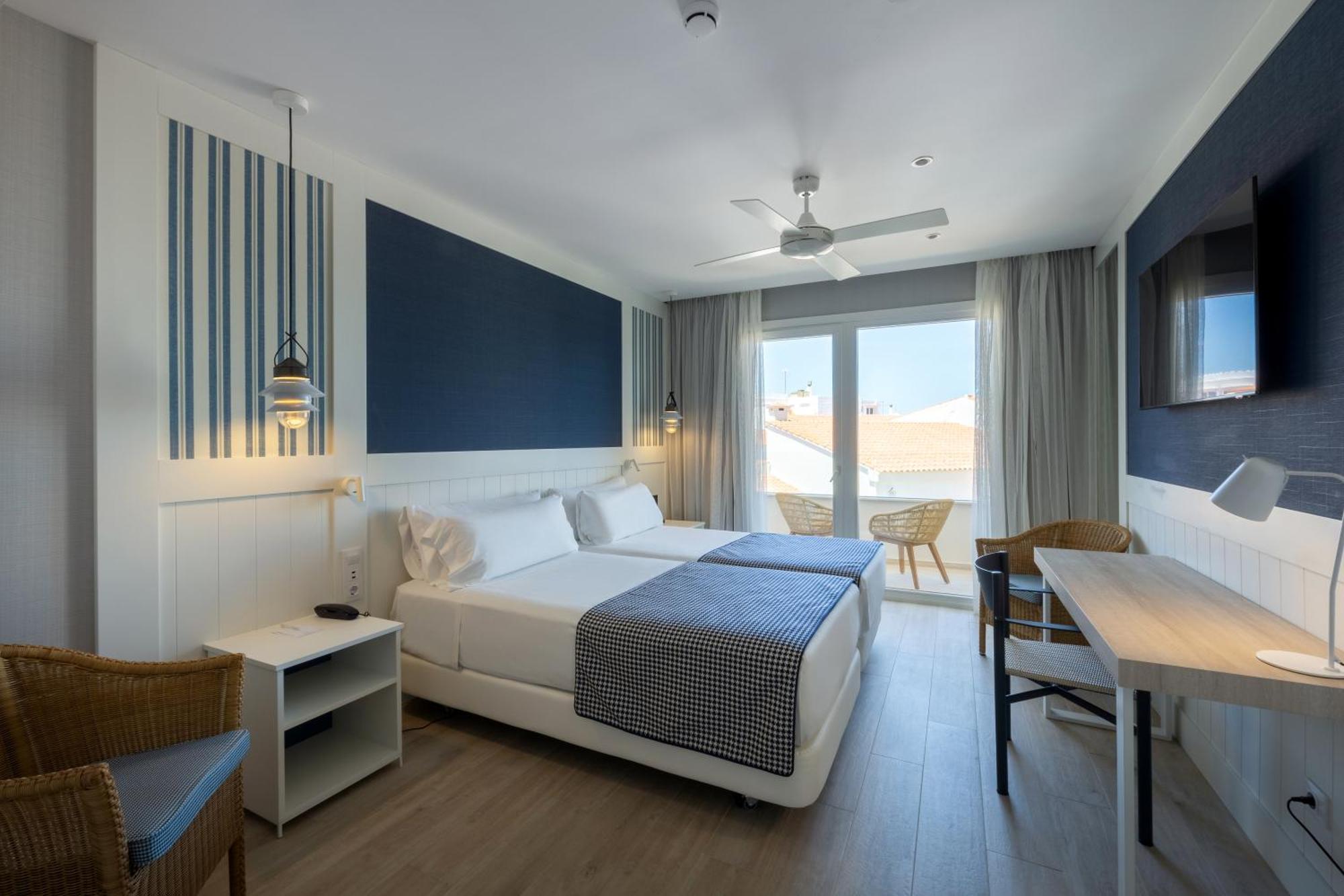 Hotel Catalonia Mirador Des Port Zimmer foto